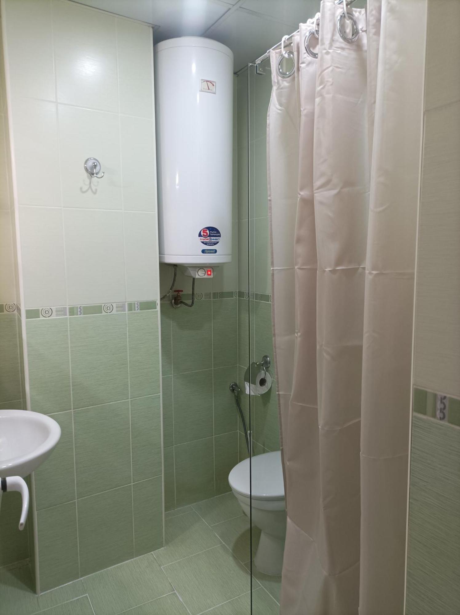 Cosy Apartments And Spectacular Rooms Fotiadis เวลีคอเทอร์โนโว ภายนอก รูปภาพ