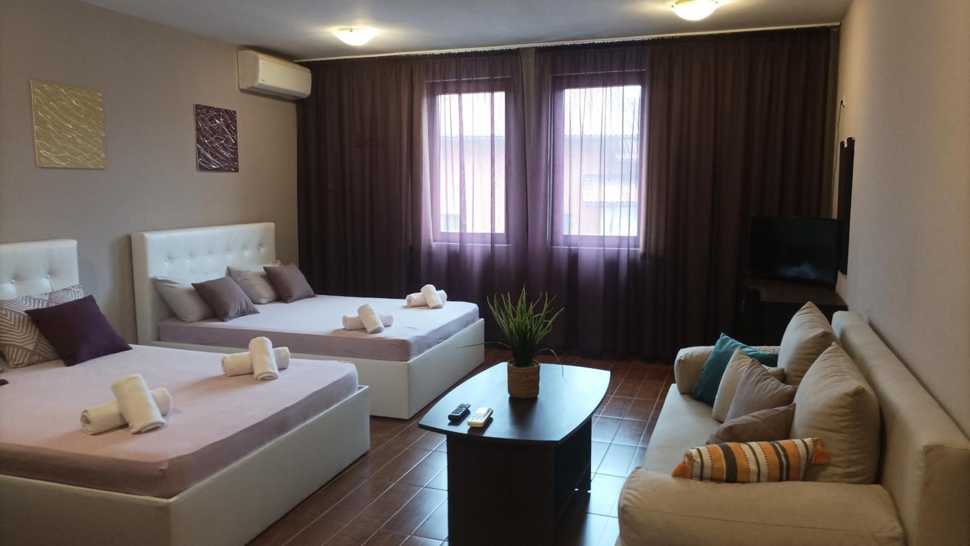 Cosy Apartments And Spectacular Rooms Fotiadis เวลีคอเทอร์โนโว ภายนอก รูปภาพ