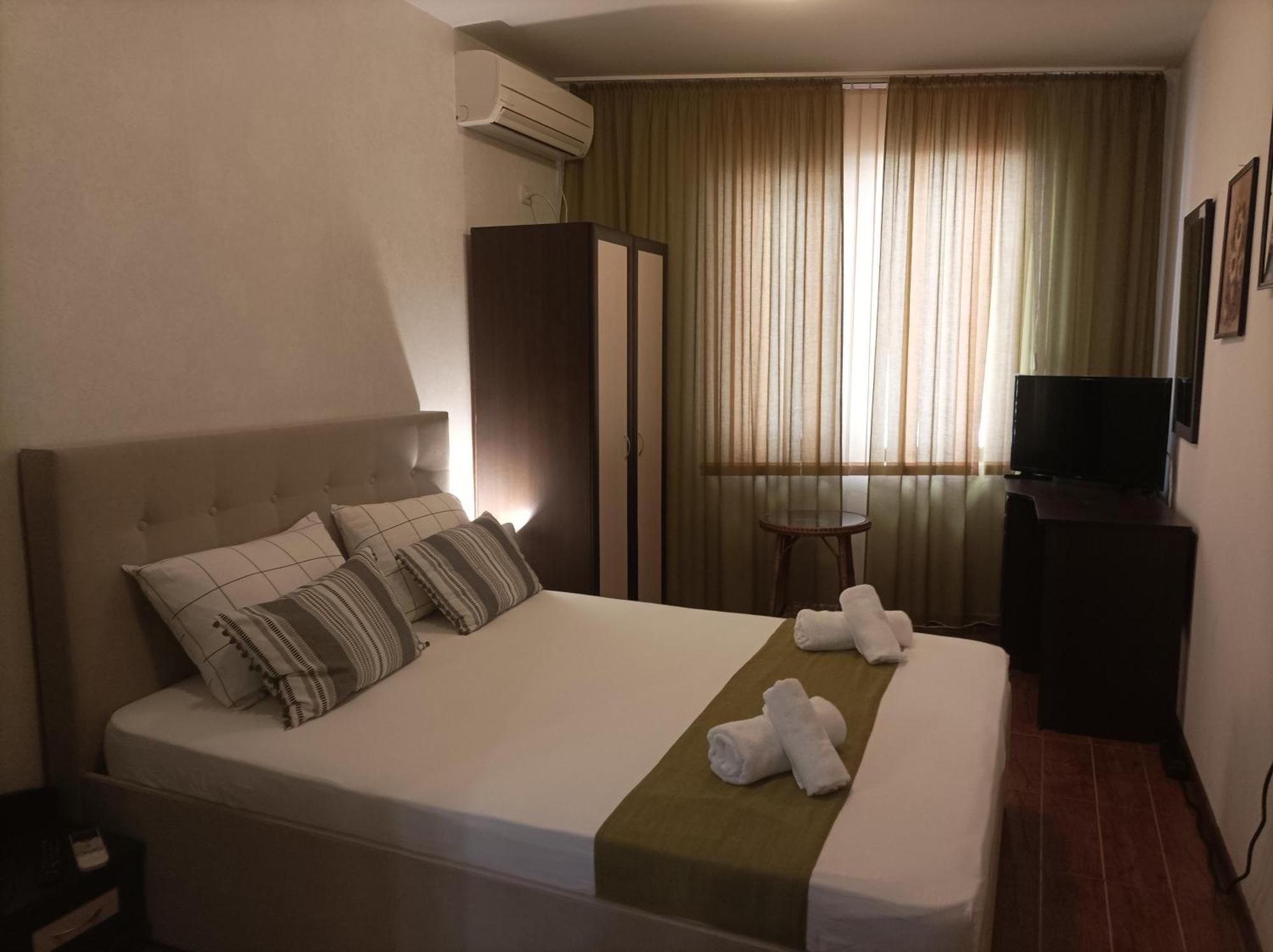 Cosy Apartments And Spectacular Rooms Fotiadis เวลีคอเทอร์โนโว ภายนอก รูปภาพ