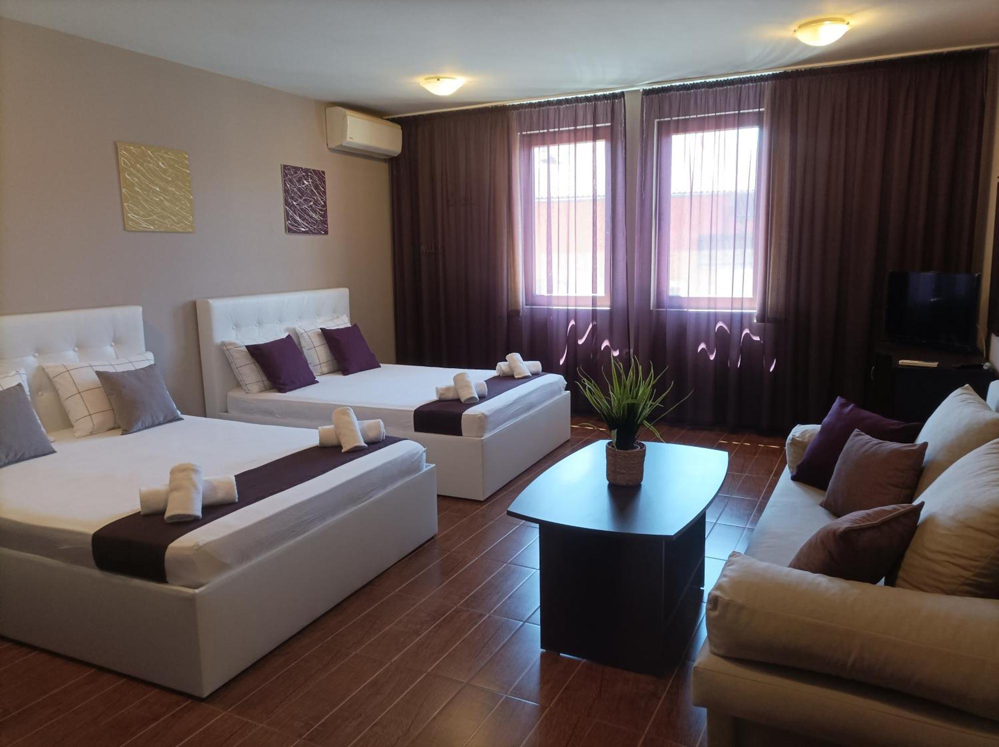 Cosy Apartments And Spectacular Rooms Fotiadis เวลีคอเทอร์โนโว ภายนอก รูปภาพ