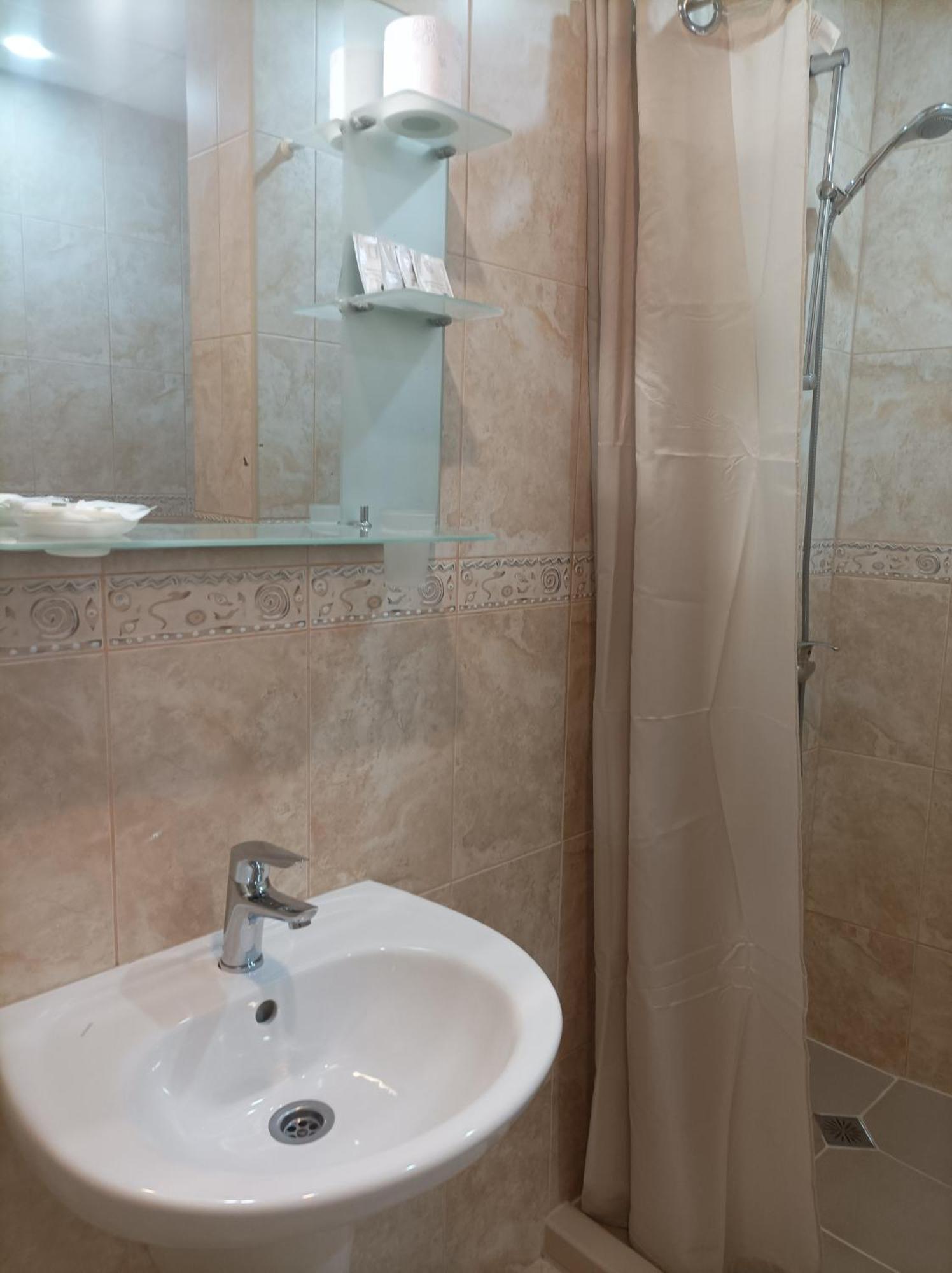 Cosy Apartments And Spectacular Rooms Fotiadis เวลีคอเทอร์โนโว ภายนอก รูปภาพ